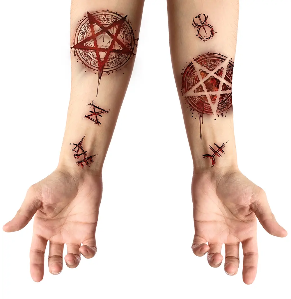 Sataniske tatoveringer 30 × 13 cm