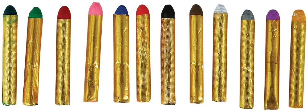 Pakke med 12 sminkestifter, 12 × 19 g