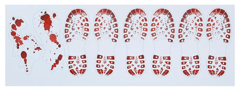 Selvklæbende blodige skoaftryk, 2 ark, 25 × 70 cm