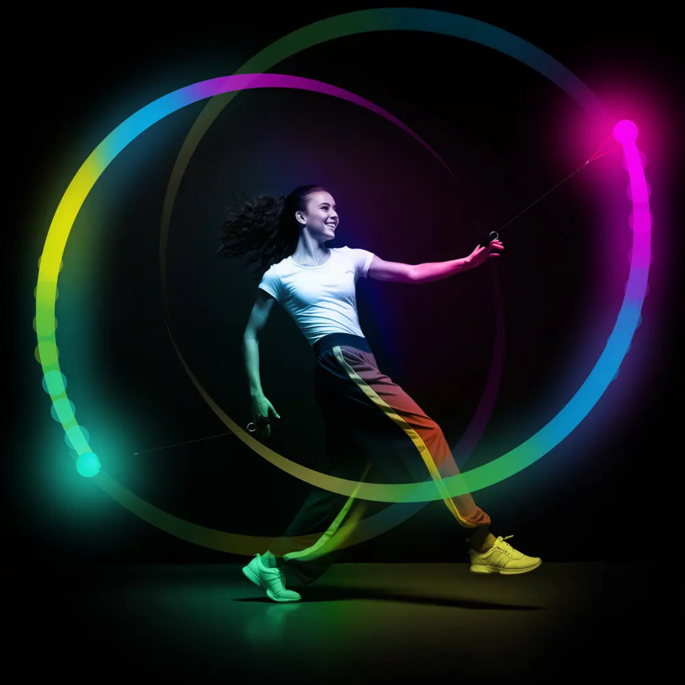 Flerfarvet dansekugle med LED 7 cm