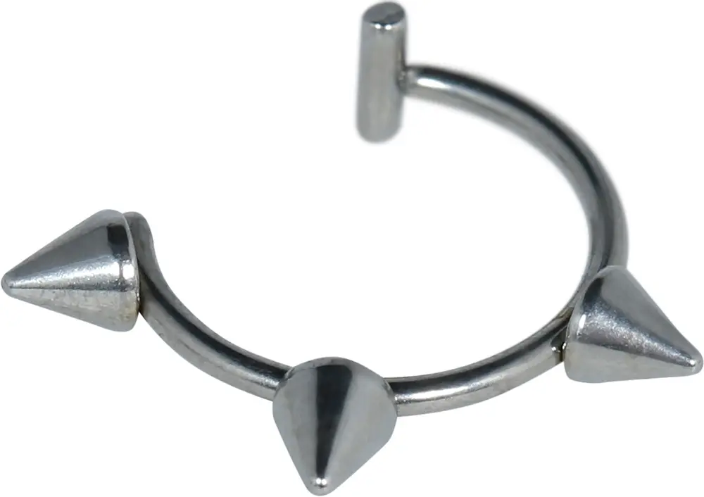 3 gotiske piercinger i metal