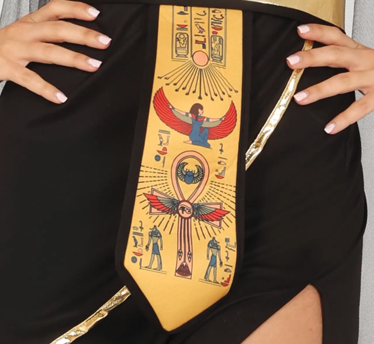 Egypter i sort – kostume til damer