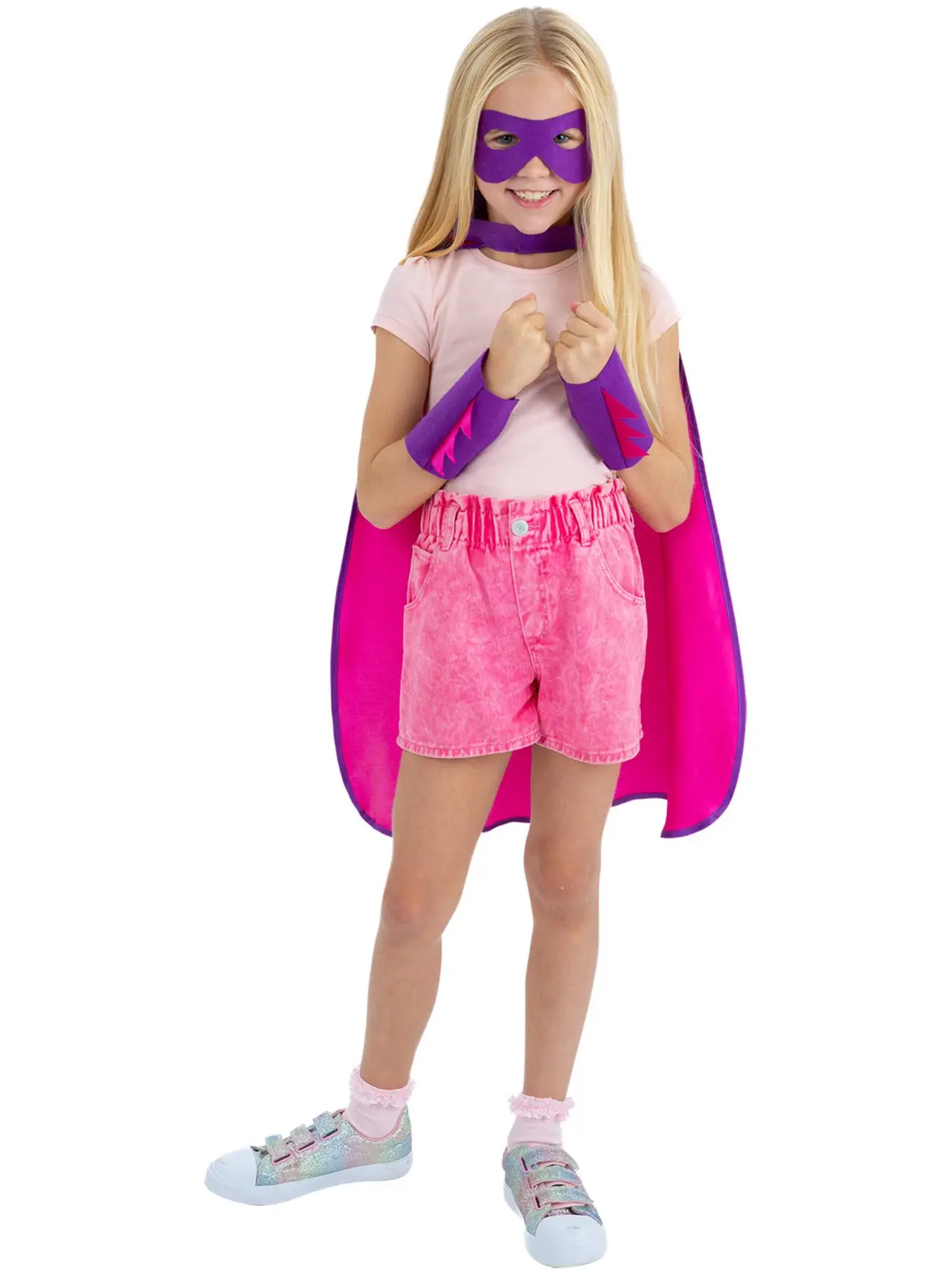 Pink superheltesæt med kappe, maske og armbånd